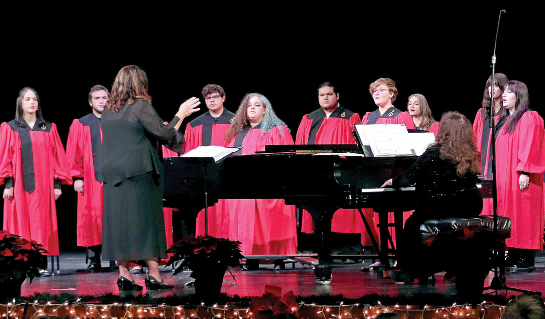 D&E Choir provides ‘Festival of Carols’ News, Sports, Jobs The